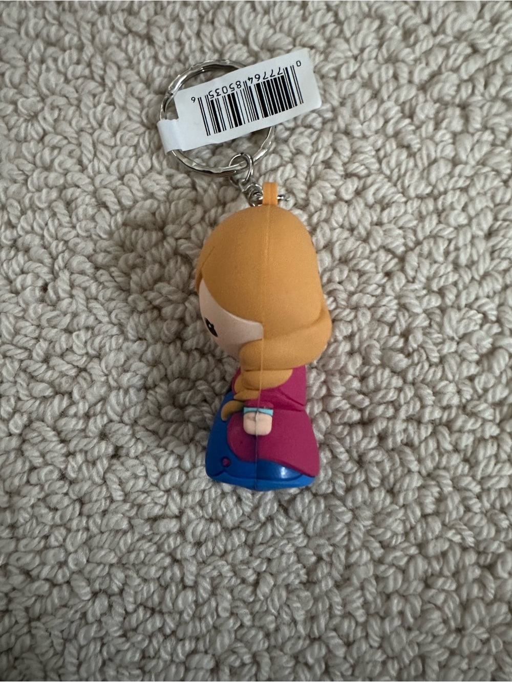 Disney “Princess Anna” Keychain! - Picture 5 of 10